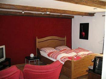 Aux Chambres Du Banneret 2*